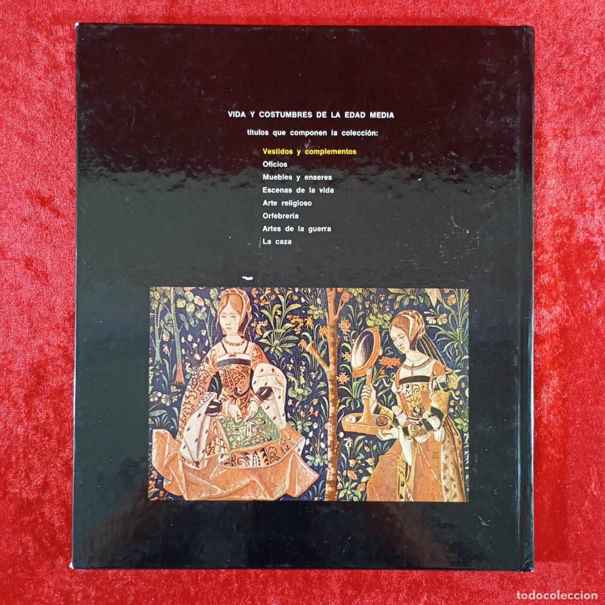 Libros de segunda mano: VESTIDOS Y COMPLEMENTOS - VIDA Y COSTUMBRES DE LA EDAD MEDIA - SOPENA - 1982 / 1776 - Foto 2