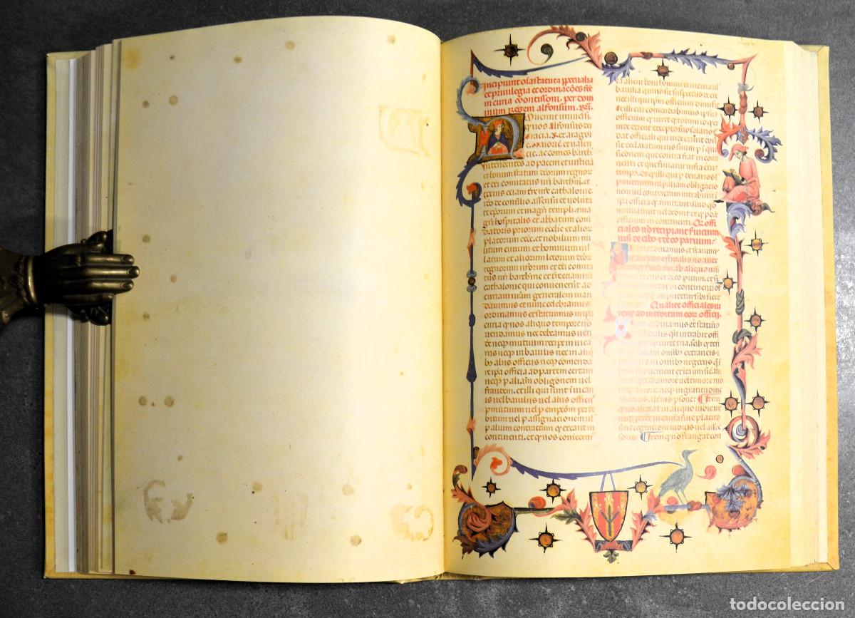 Libros de segunda mano: Usatges i Constitucions de Catalunya. Lleida segle XIV. C&ograve;dex. - Foto 9