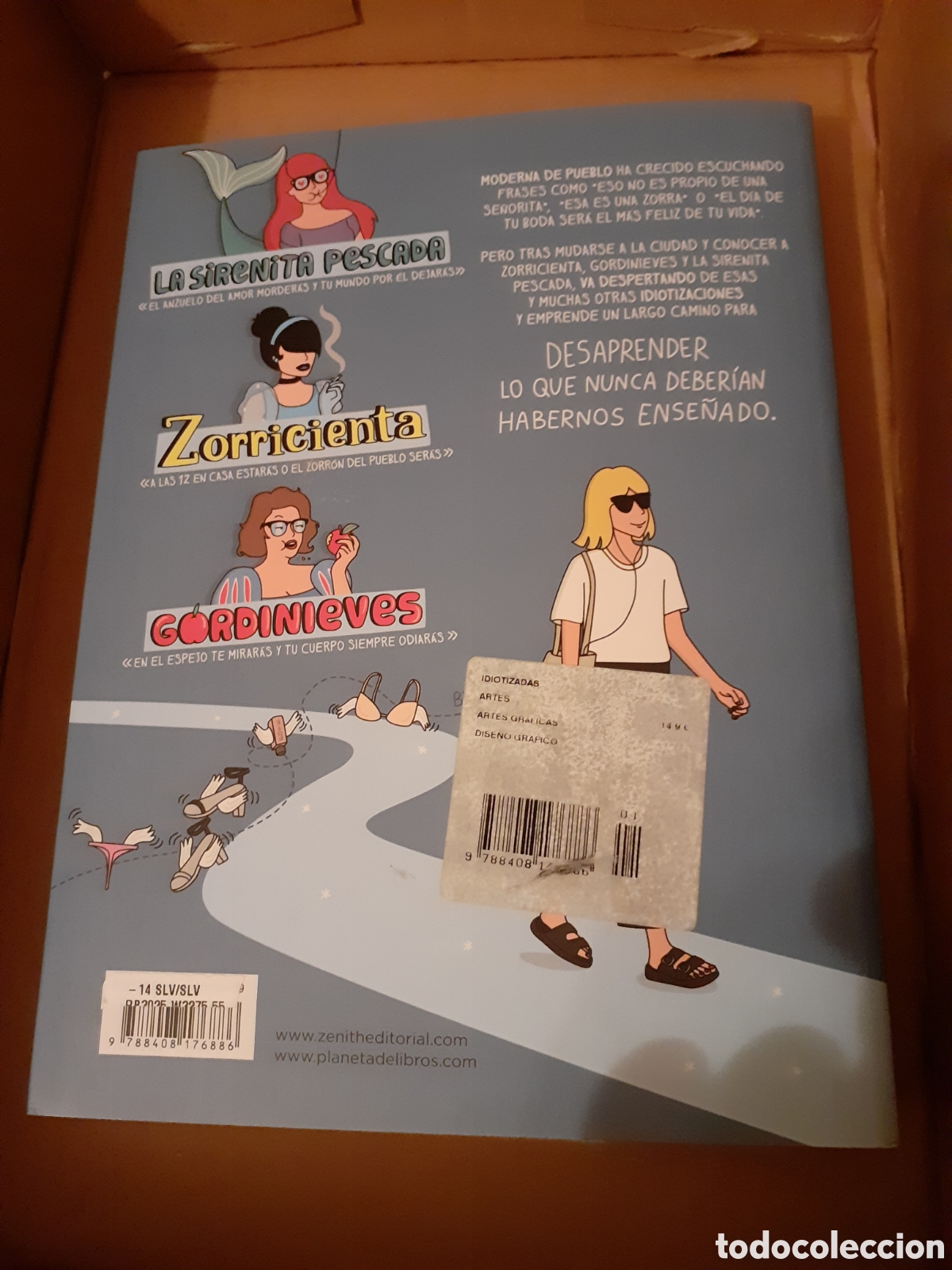 Libros de segunda mano: Idiotizadas. Moderna de pueblo - Foto 2