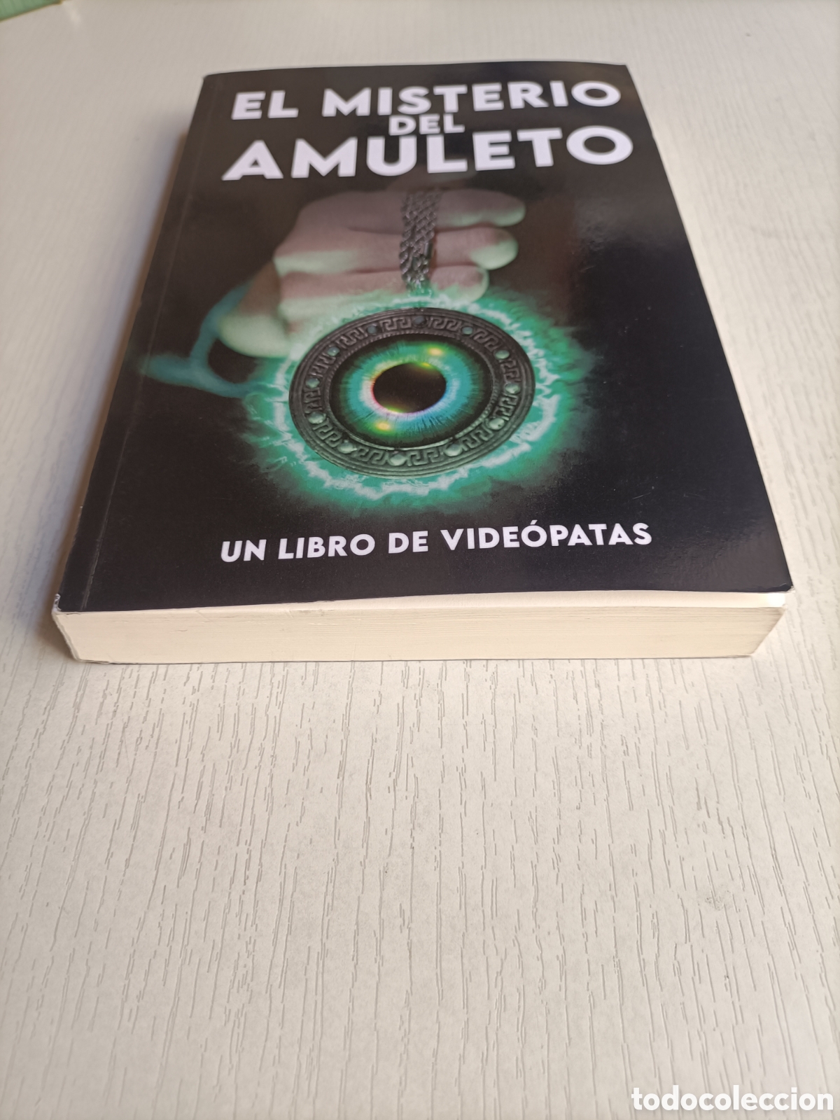 Libros de segunda mano: El misterio del amuleto. Un libro de videopatas - Foto 2