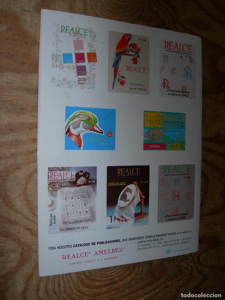 Libros de segunda mano: 2 PATCHWORK - 1 LAS LABORES DE ANA / 4 REALCE / 8 REVISTAS / LABORES - Foto 8