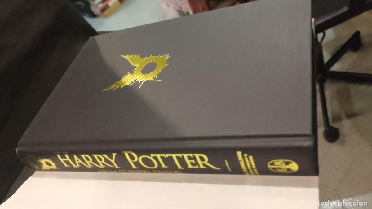 Libros de segunda mano: Harry Potter and the Cursed Child - J.K.Rowling - Foto 3