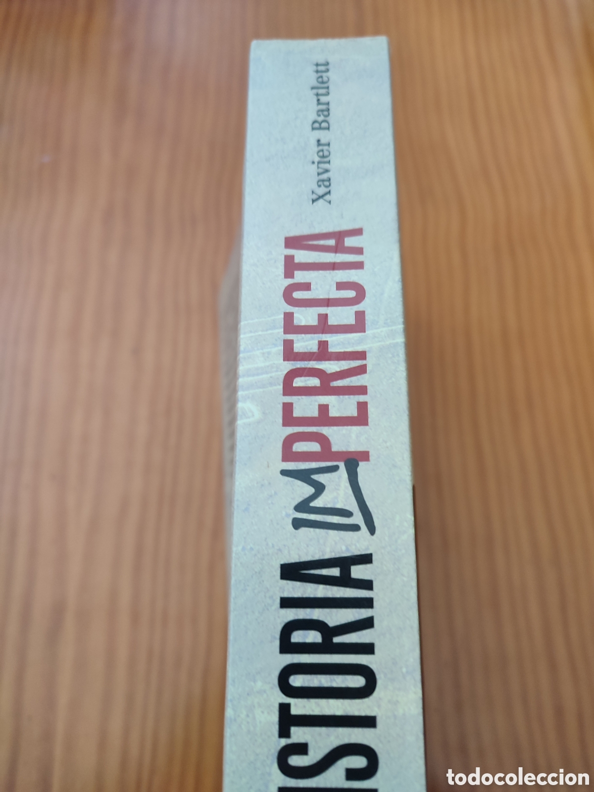 Libros de segunda mano: La historia Imperfecta. Xavier Bartlett. - Foto 3