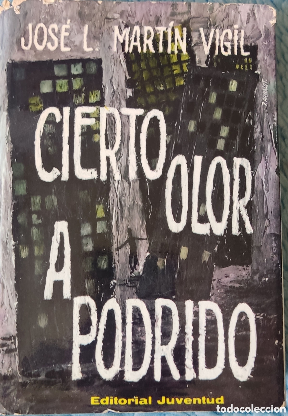 Libros de segunda mano: Cierto olor a podrido - Foto 1