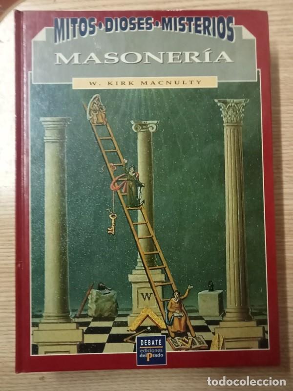 Libros de segunda mano: Mitos Dioses Misterios Masoneria - Foto 1