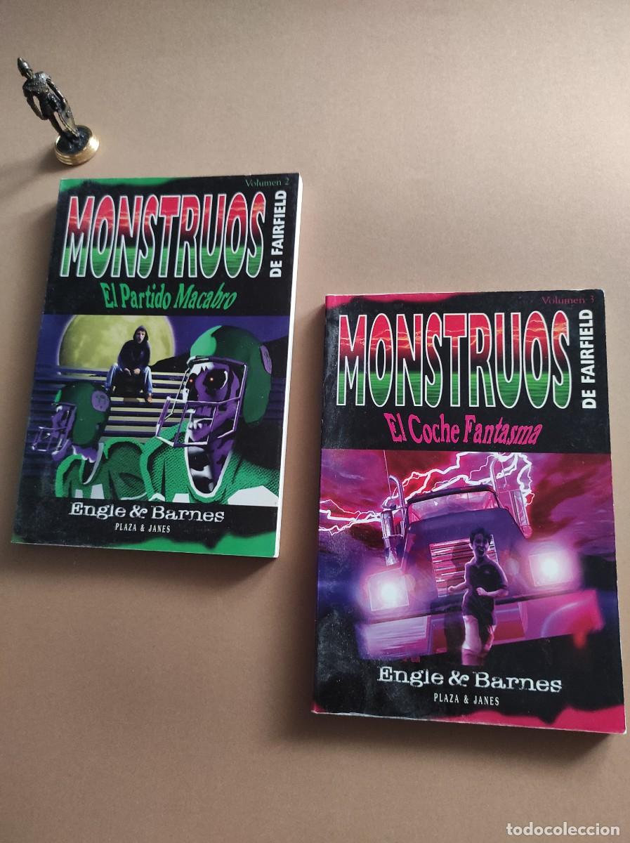 Libros de segunda mano: MONSTRUOS DE FAIRFIELD - El partido macabro / El coche fantasma - Foto 1