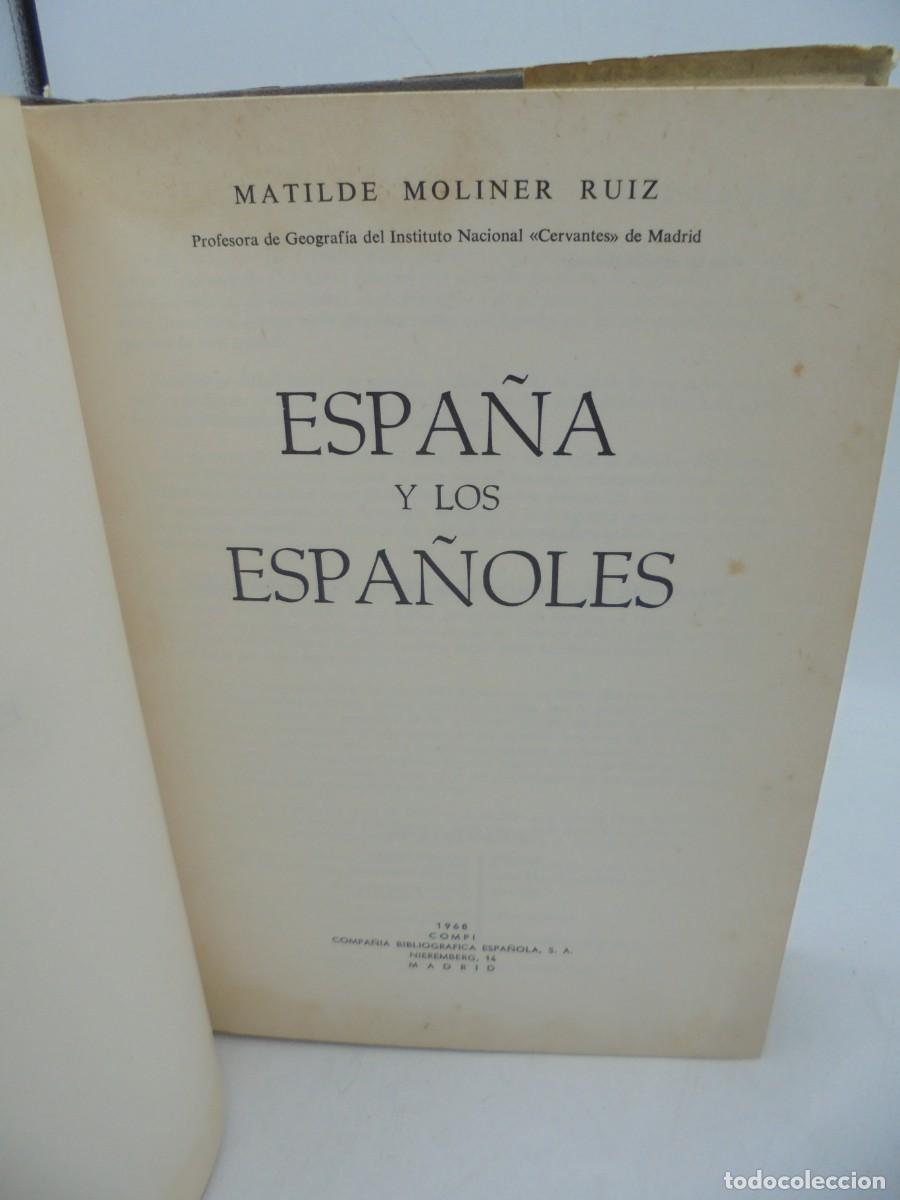 Libros de segunda mano: ESPA&Ntilde;A Y LOS ESPA&Ntilde;OLES. MATILDE MOLINER. 1968. PAGS: 650. - Foto 2
