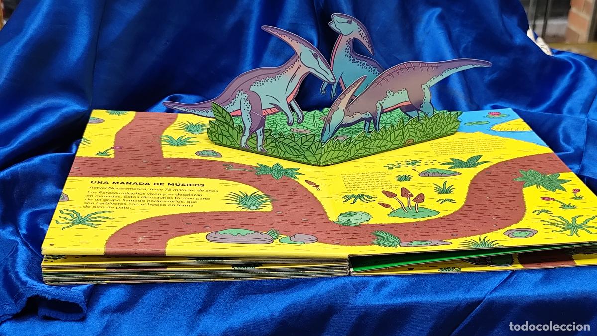 Libros de segunda mano: LIBRO POP UP TRAS LA HUELLA DE LOS DINOSAURIOS - Foto 10