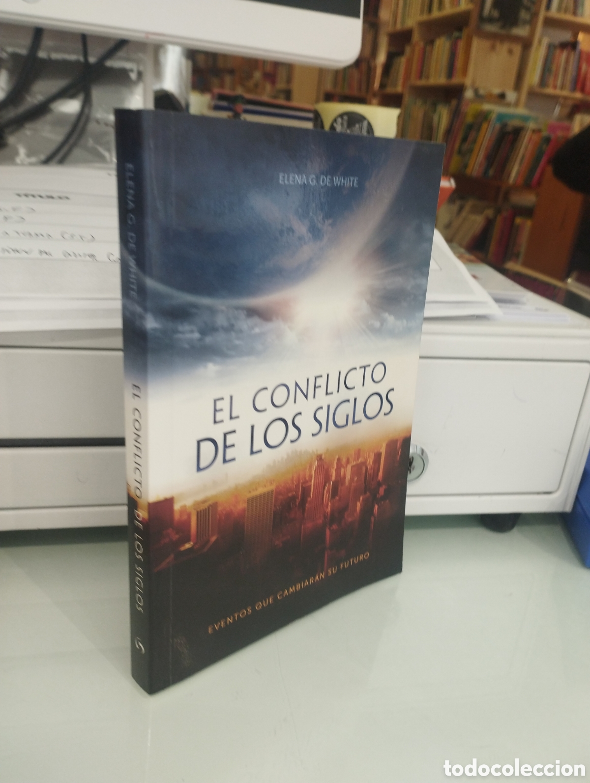 Libros de segunda mano: Elena G. White. El conflicto de los siglos - Foto 1