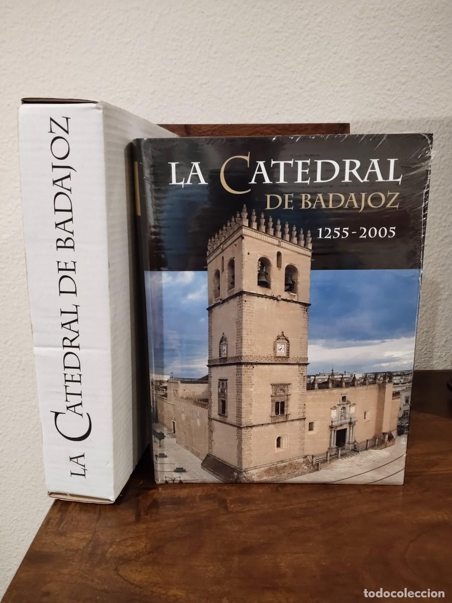 Libros de segunda mano: La Catedral de Badajoz. Precintado. - Foto 1