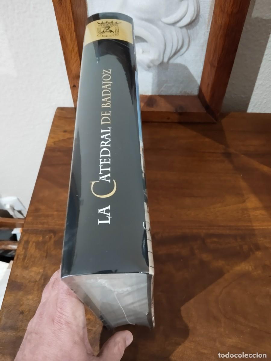 Libros de segunda mano: La Catedral de Badajoz. Precintado. - Foto 4