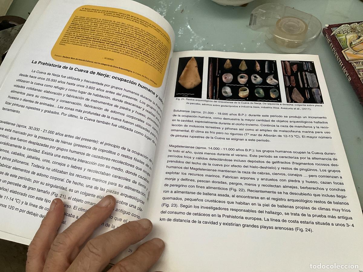 Libros de segunda mano: I curso de formaci&oacute;n Cueva de Nerja 2013 - Foto 4