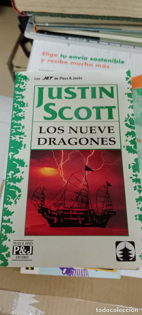 Libros de segunda mano: G-40 LIBRO LOS NUEVE DRAGONES &middot;&middot;&middot;&middot; JUSTIN SCOTT - Foto 1