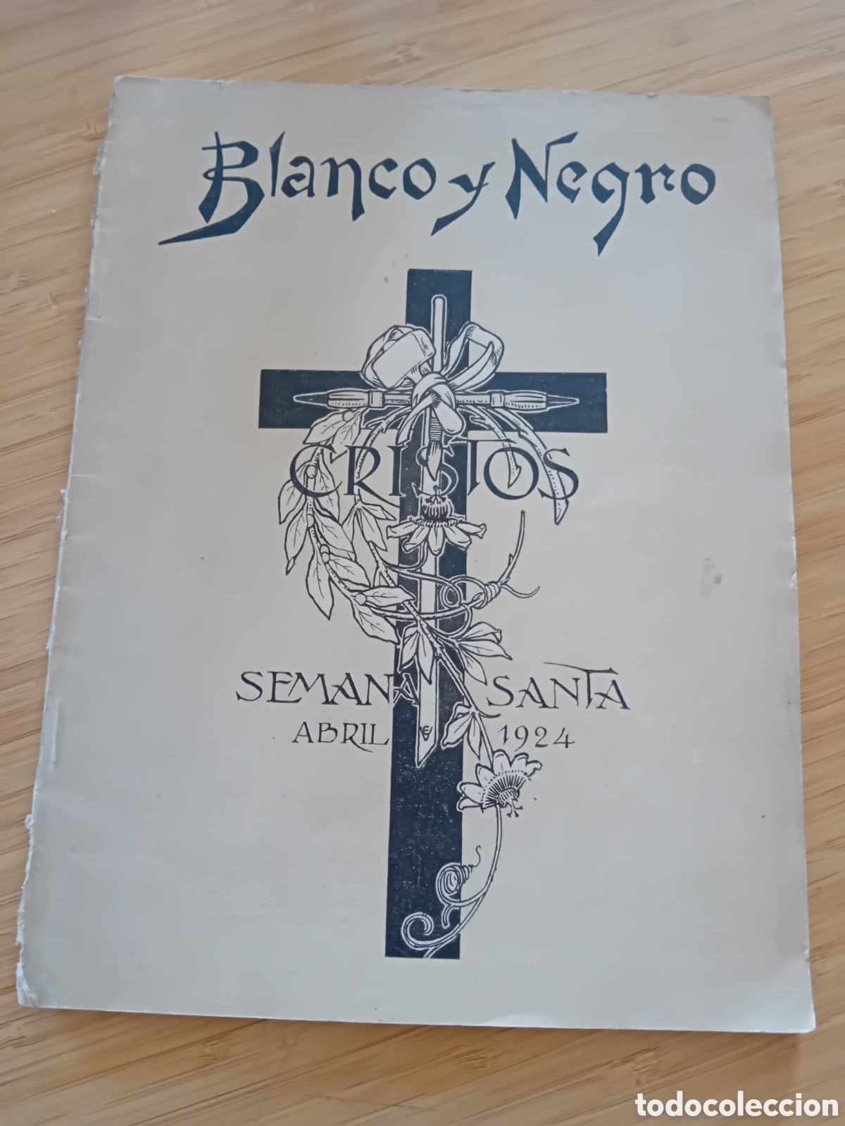 Libros de segunda mano: Revista Blanco y Negro. Especial Cristos de Semana Santa Abril 1924