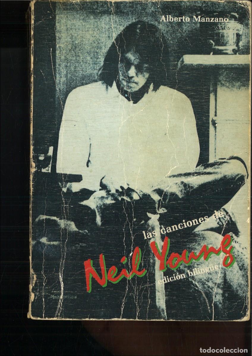 Libros de segunda mano: NEIL YOUNG. Alberto Manzano - Foto 1