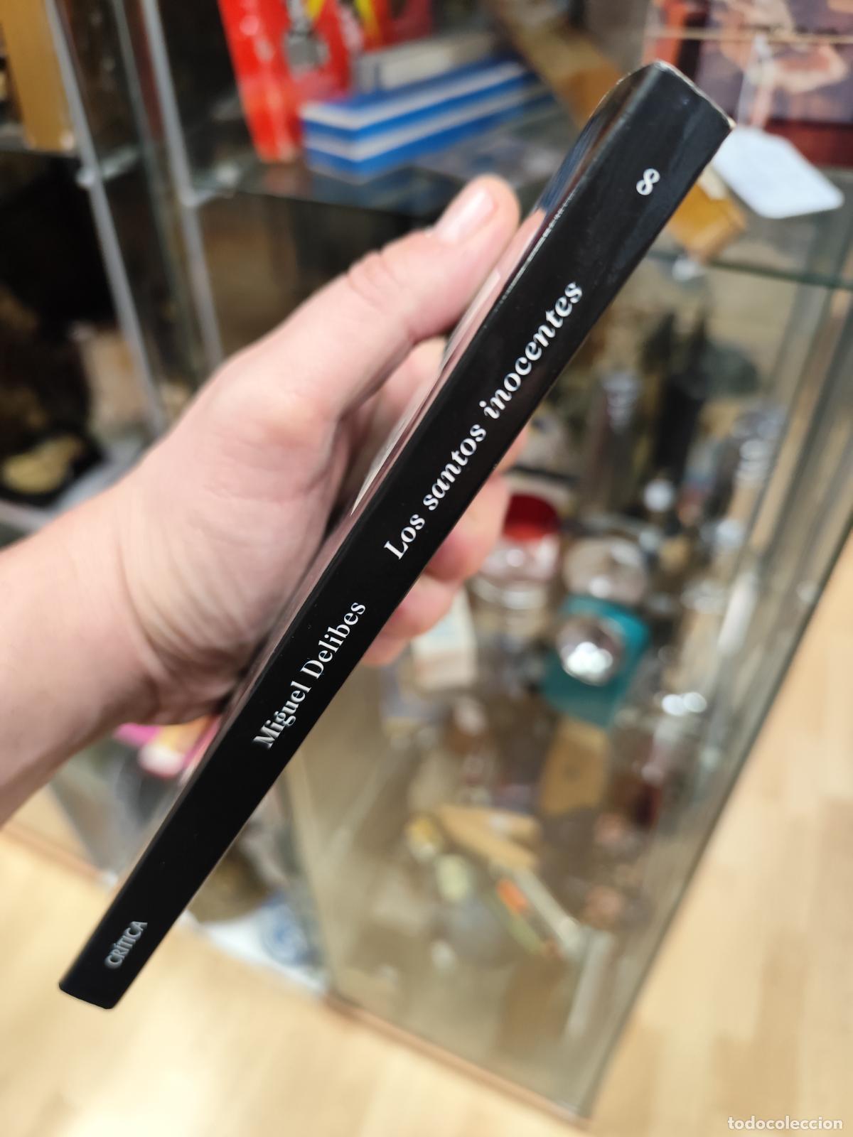 Libros de segunda mano: Objetos malditos. Javier Arries. PRECINTADO - Foto 4