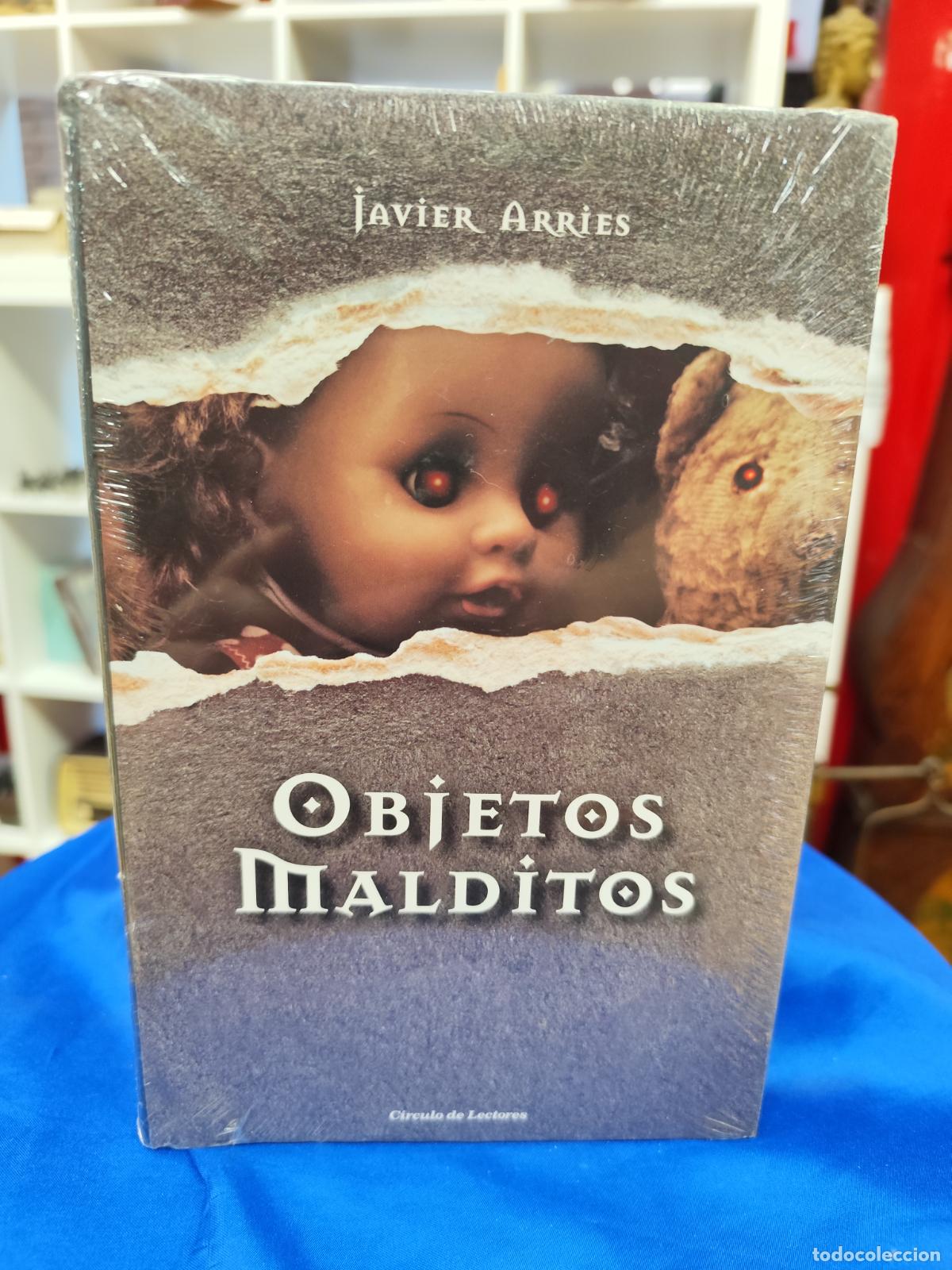 Libros de segunda mano: Objetos malditos. Javier Arries. PRECINTADO - Foto 1