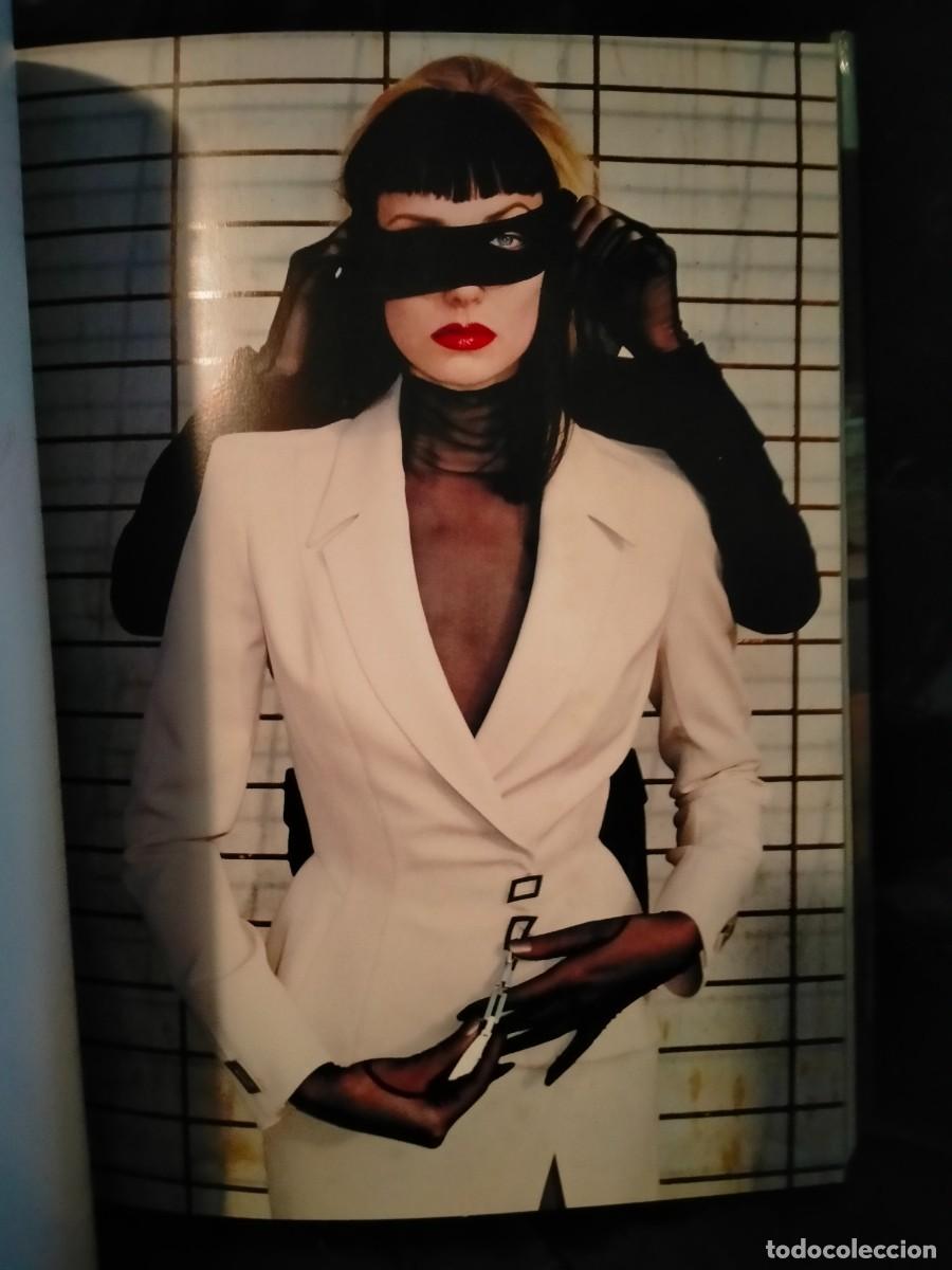 Libros de segunda mano: HELMUT NEWTON. A GUN FOR HIRE .TASCHEN - Foto 8