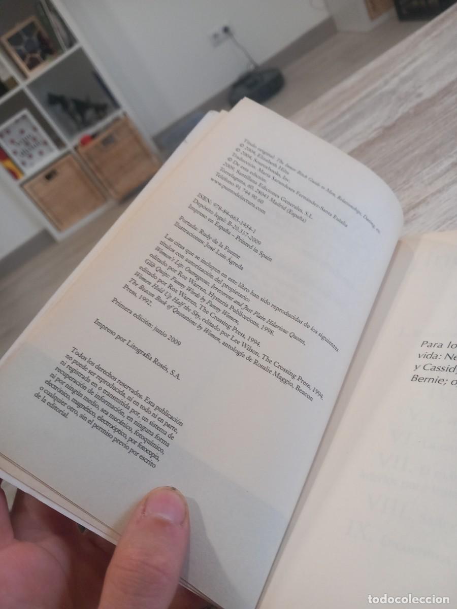 Libros de segunda mano: Libro La perfecta cabrona y los hombres | Elizabeth Hilts | 2009 - Foto 3