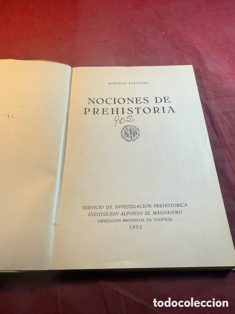 Libros de segunda mano: NOCIONES DE PREHISTORIA 1952 - Foto 1