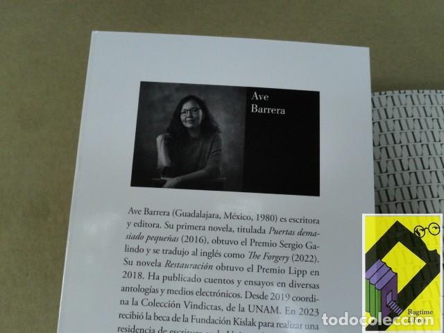 Libros de segunda mano: BARRERA, Ave: Notas desde el interior de la ballena - Foto 2