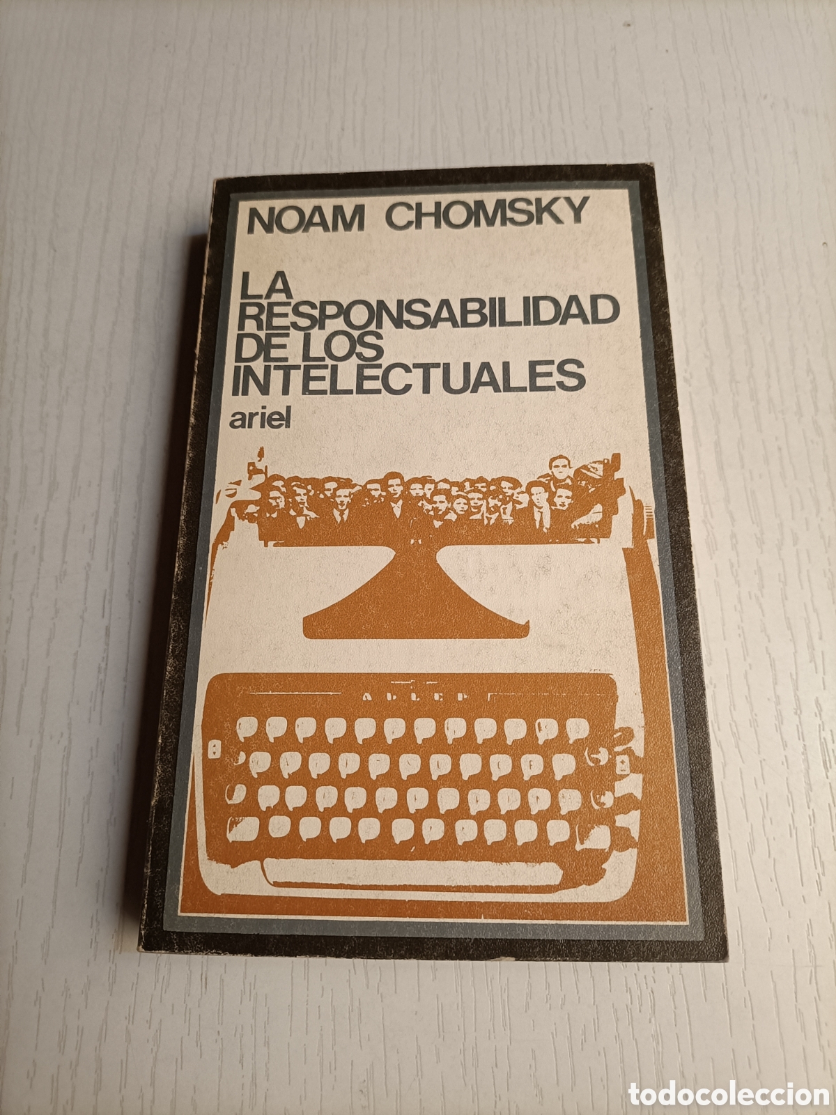 Libros de segunda mano: La responsabilidad de los intelectuales. Noam Chomsky - Foto 2