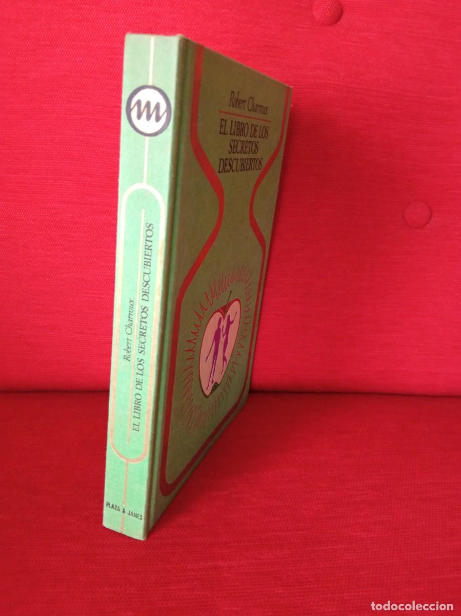 Libros de segunda mano: El libro de los secretos descubiertos. Autor: Robert Charroux - Foto 2