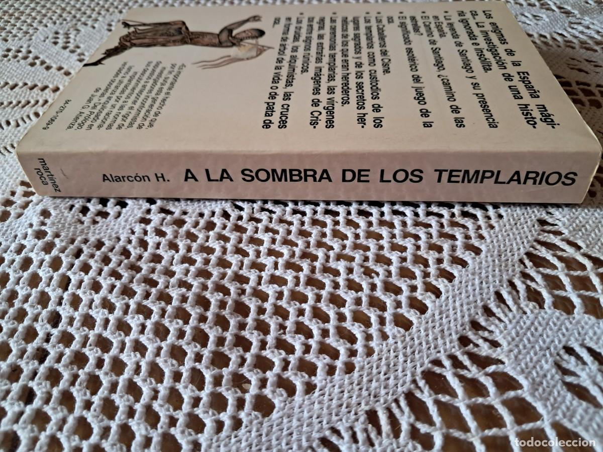 Libros de segunda mano: A la sombra de los templarios Rafael Alarc&oacute;n H. - Foto 3
