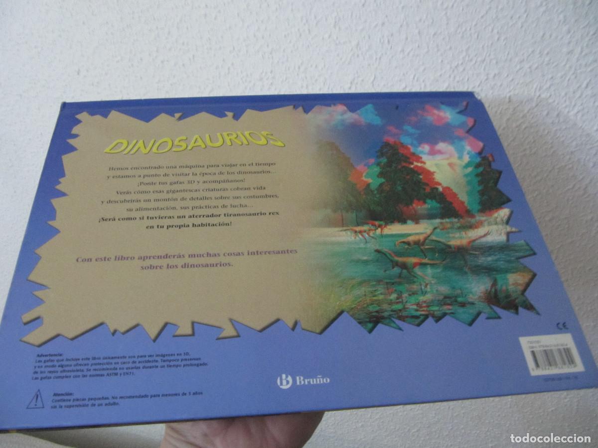 Libros de segunda mano: Dinosaurios - con im&aacute;genes y gafas 3D - Ed. Bru&ntilde;o - Foto 2