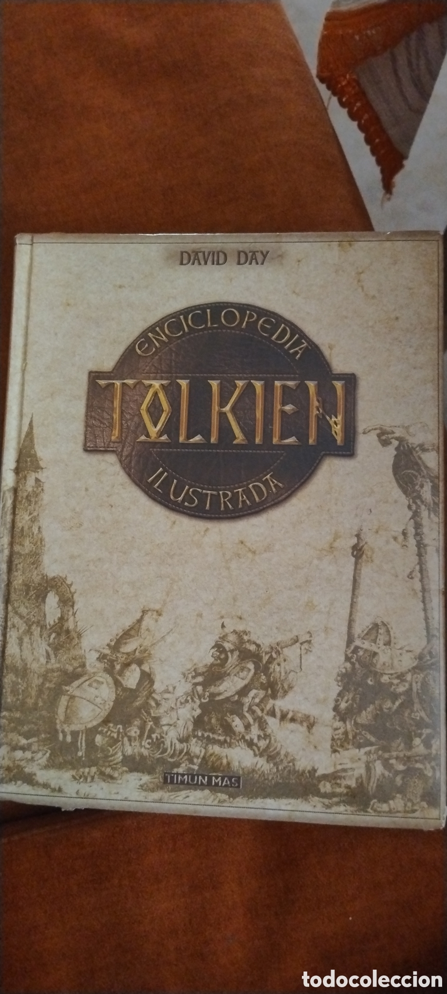 Libros de segunda mano: Enciclopedia ilustrada tolkien - Foto 1