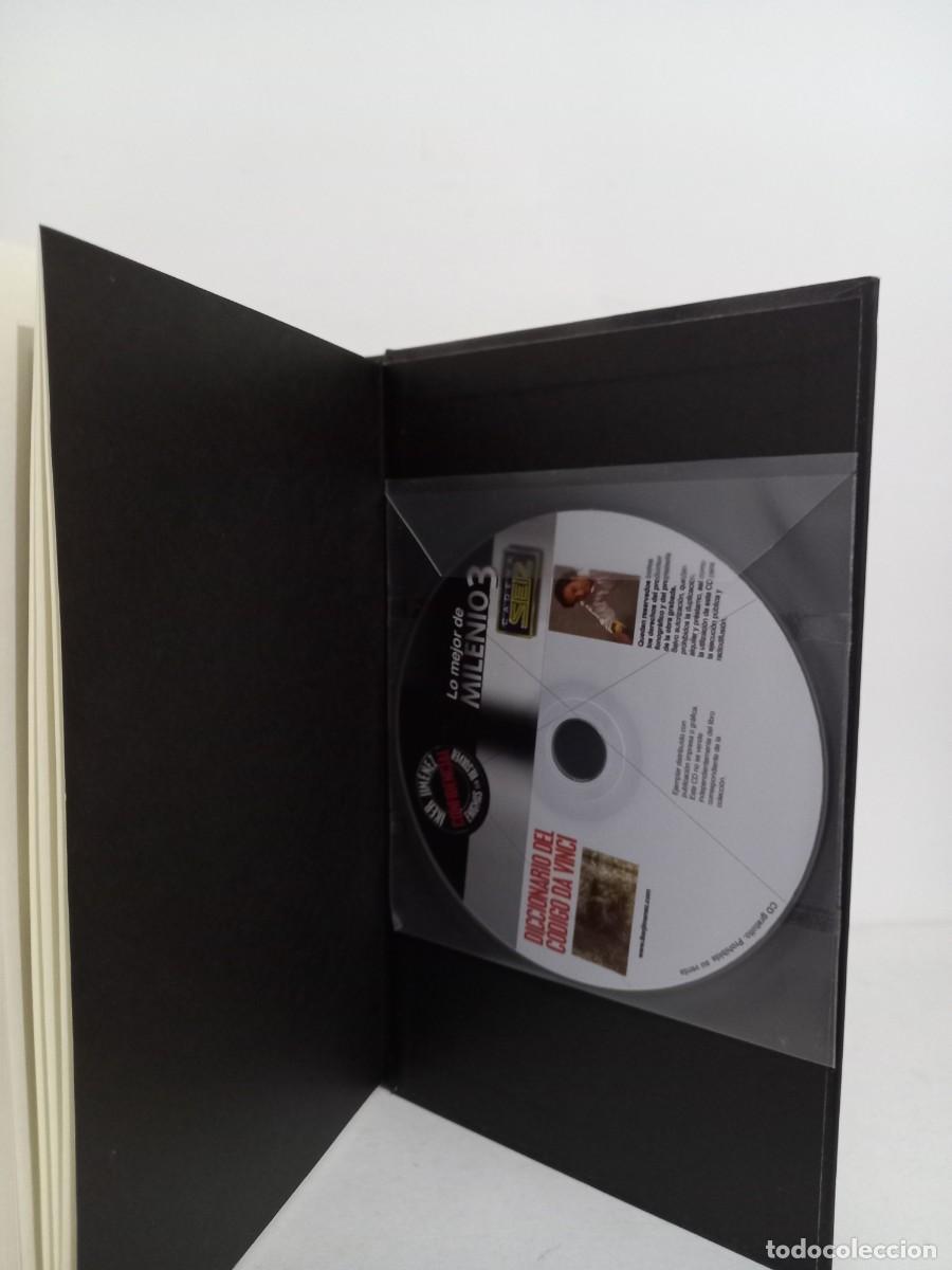 Libros de segunda mano: simon Cox. Diccionario del Codigo Da Vinci. Edaf 2005 - Foto 2
