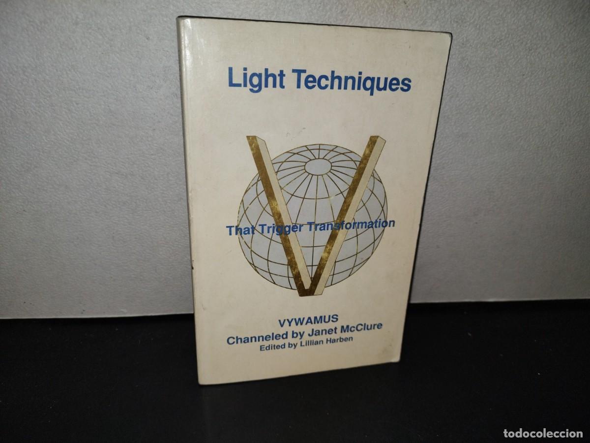 Libros de segunda mano: 153- LIGHT TECHNIQUES THAT TRIGGER TRANSFORMATION - VYWAMUS - 1988 - Foto 1