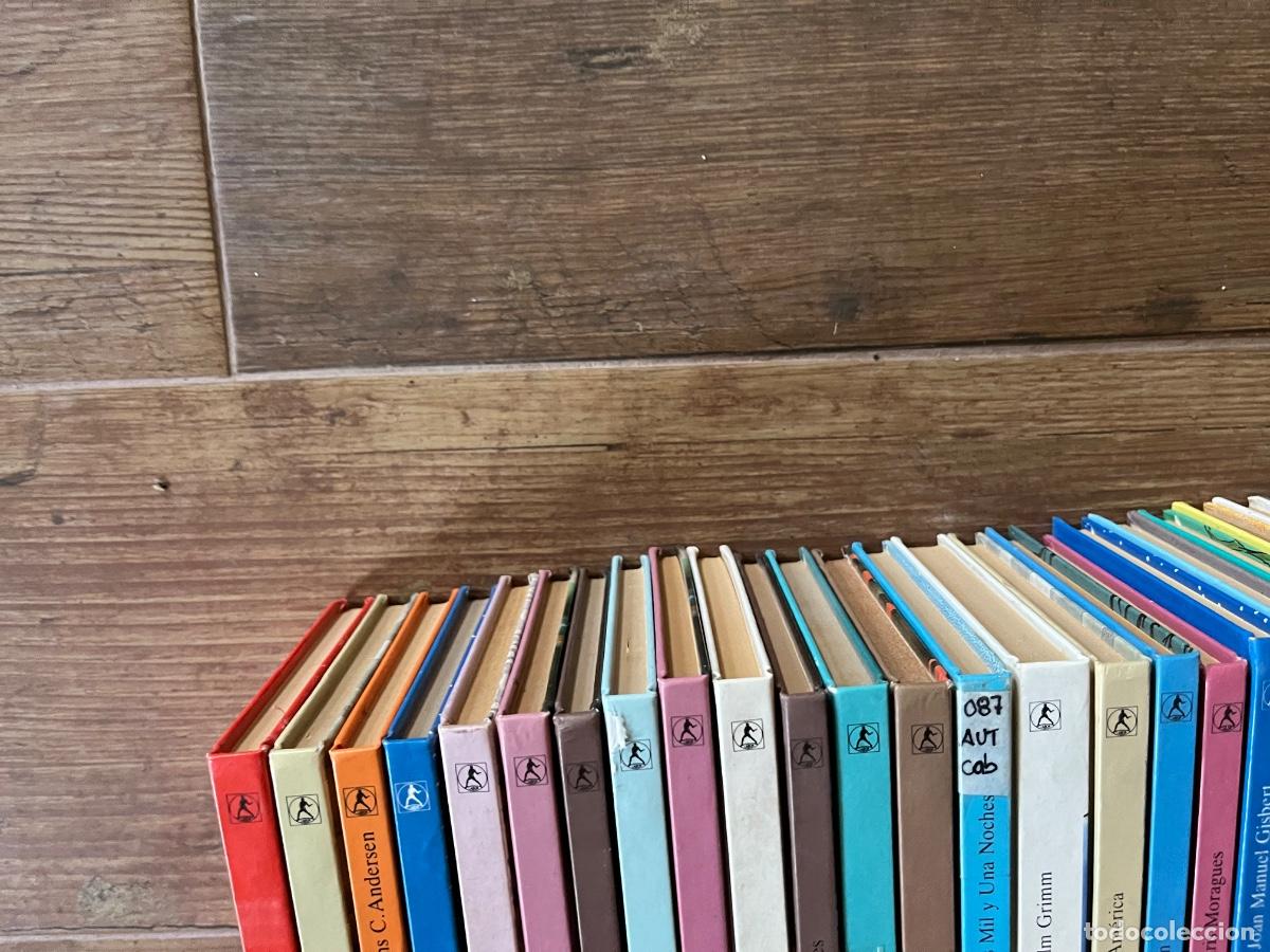 Libros de segunda mano: BIBLIOTECA JUVENIL LABOR 32 TOMOS - Foto 6