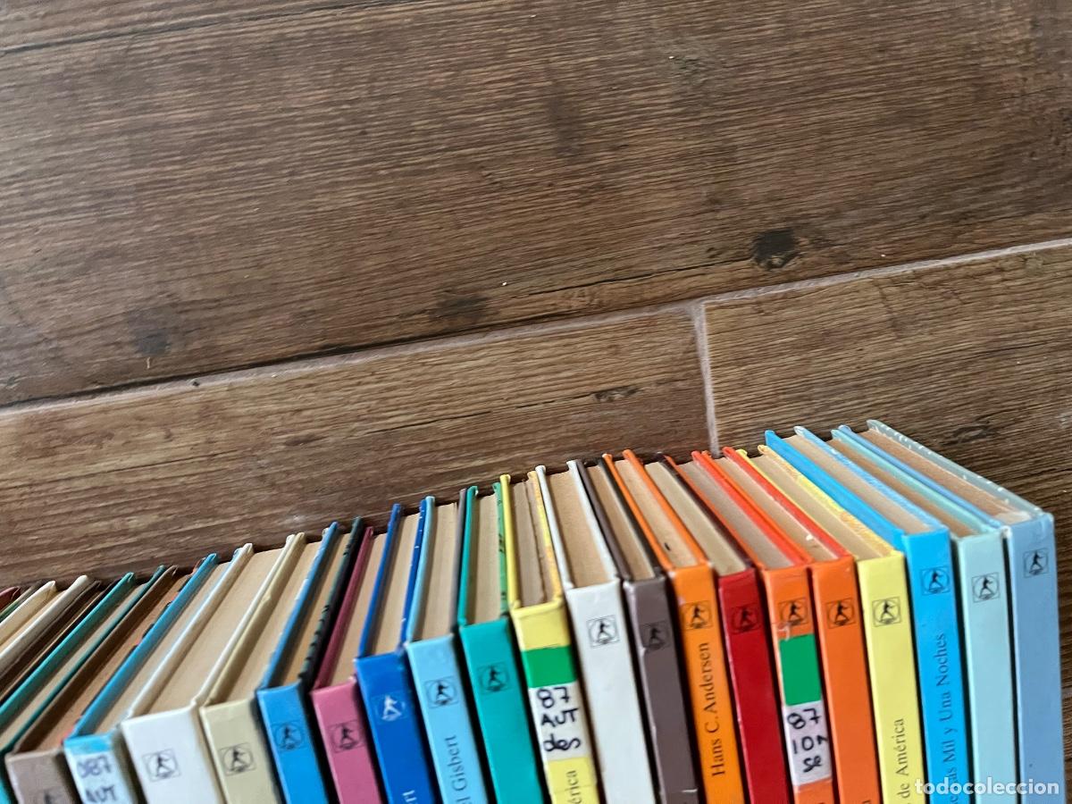 Libros de segunda mano: BIBLIOTECA JUVENIL LABOR 32 TOMOS - Foto 9