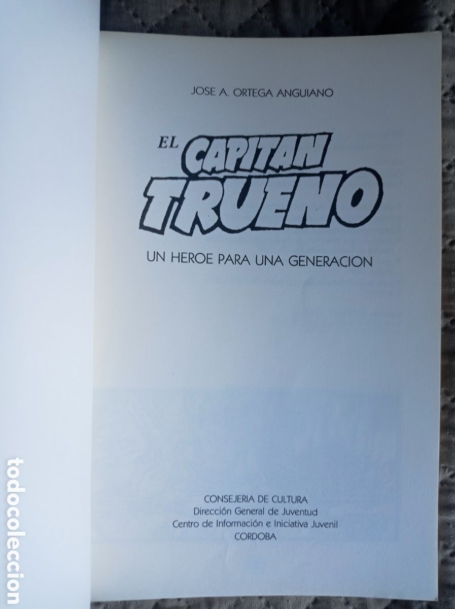 Libros de segunda mano: EL CAPIT&Aacute;N TRUENO. HISTORIA DEL C&Oacute;MIC. TEBEOS CL&Aacute;SICOS. - Foto 2