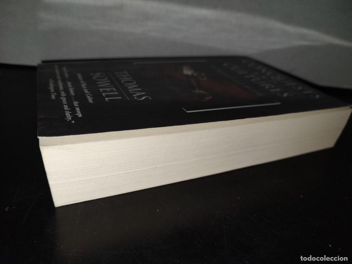 Libros de segunda mano: 155- CONQUESTS AND CULTURES - THOMAS SOWELL - BASIC BOOKS, FIRST EDITION 1998 - Foto 3