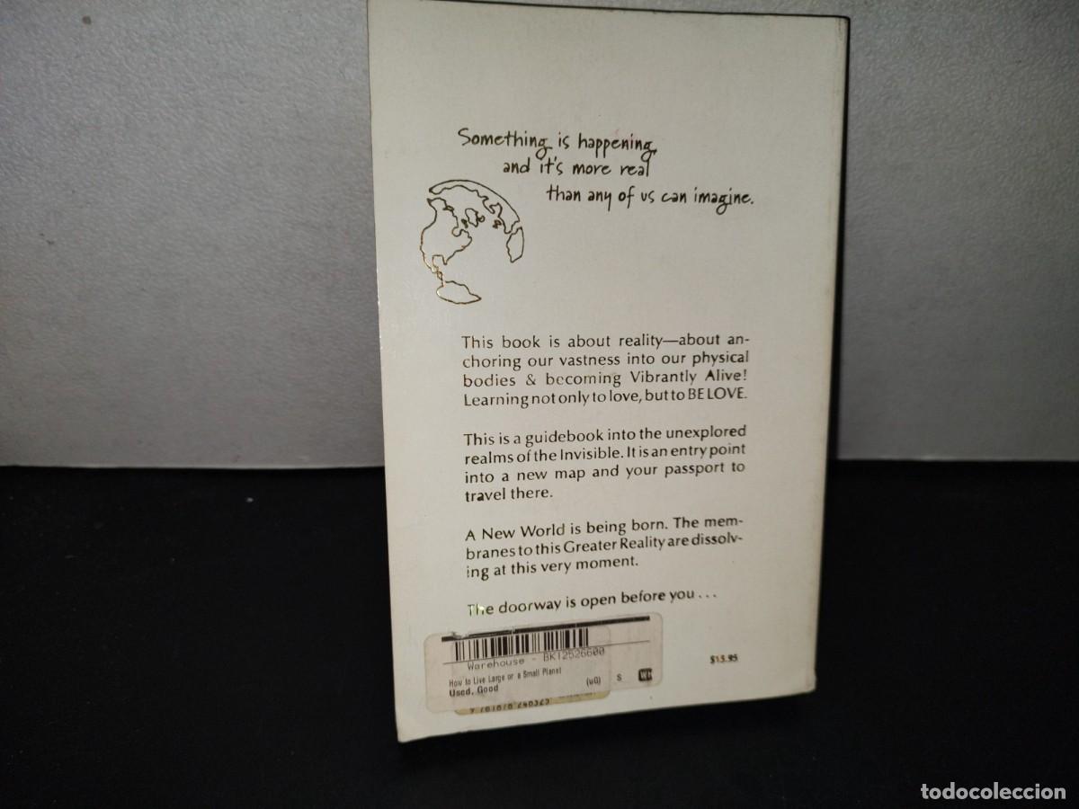 Libros de segunda mano: 155- HOW TO LIVE LARGE ON A SMALL PLANET - SOLARA - 1996 - Foto 4