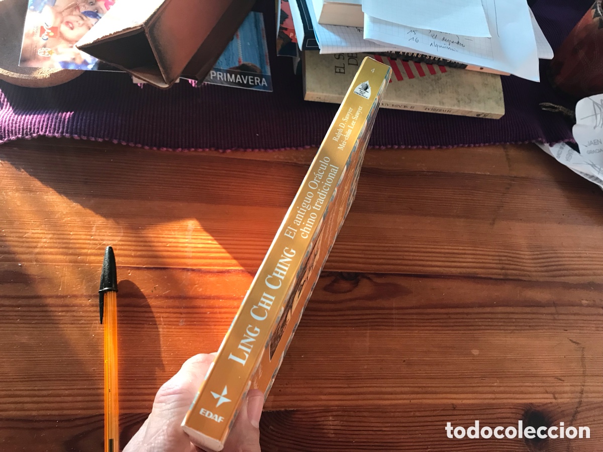 Libros de segunda mano: Ling Chi Ching. El antiguo or&aacute;culo chino tradicional. Luz de oriente - Foto 2