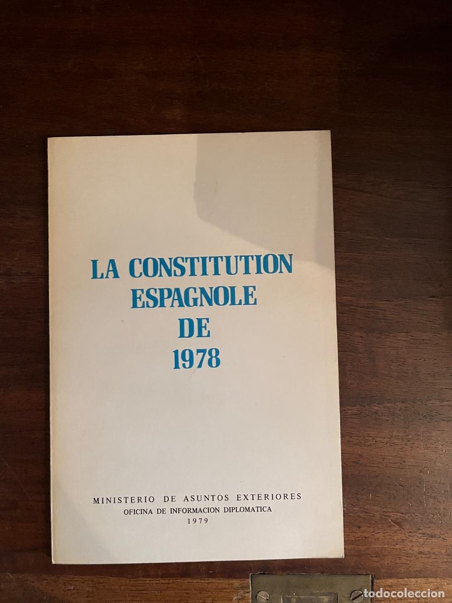 Libros de segunda mano: Constituci&oacute;n Espa&ntilde;ola 1978 - Foto 2