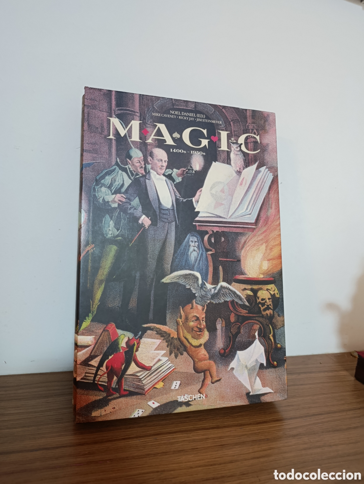 Libros de segunda mano: Magic 1400 -1950 TASCHEN - Foto 1