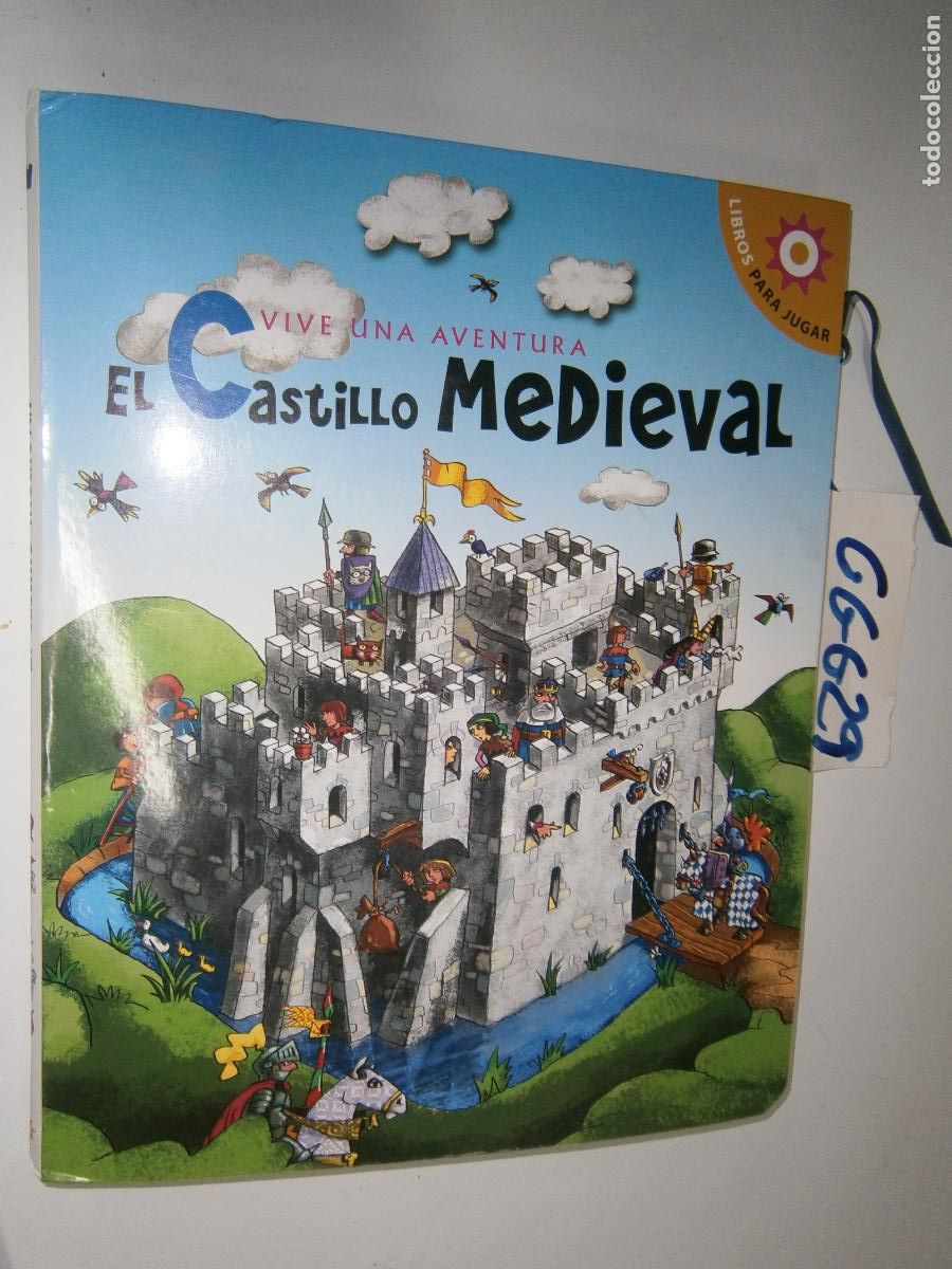 Libros de segunda mano: VIVE UNA AVENTURA - EL CASTILLO MEDIEVAL - EN 3D - Foto 1
