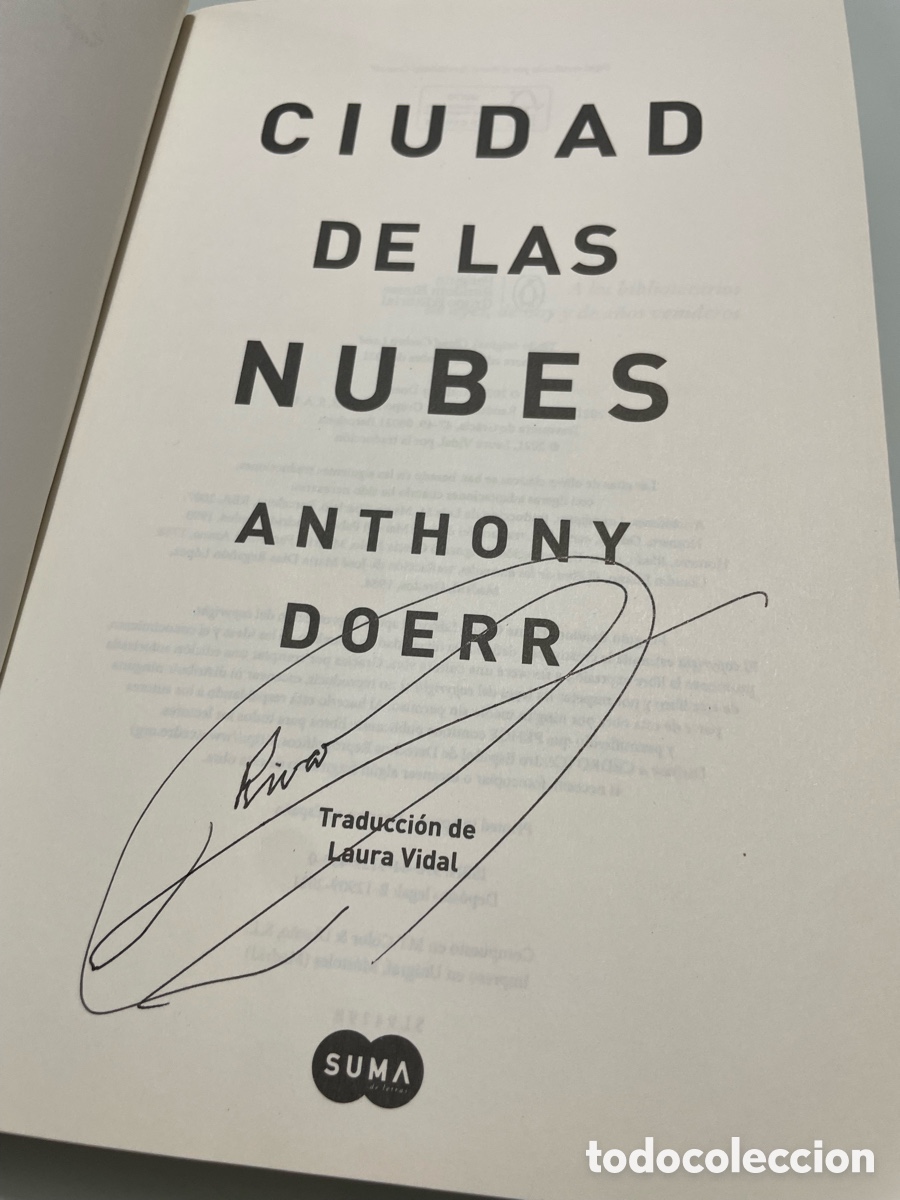 Libros de segunda mano: Ciudad de las nubes. Anthony Doerr. Suma. Primera edicion 2021 - Foto 3
