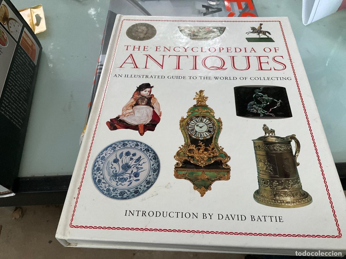 Livres d'occasion: The Antiques Handbook: An Illustrated Guide to the World of Collectables enciclopedia antig&uuml;edades