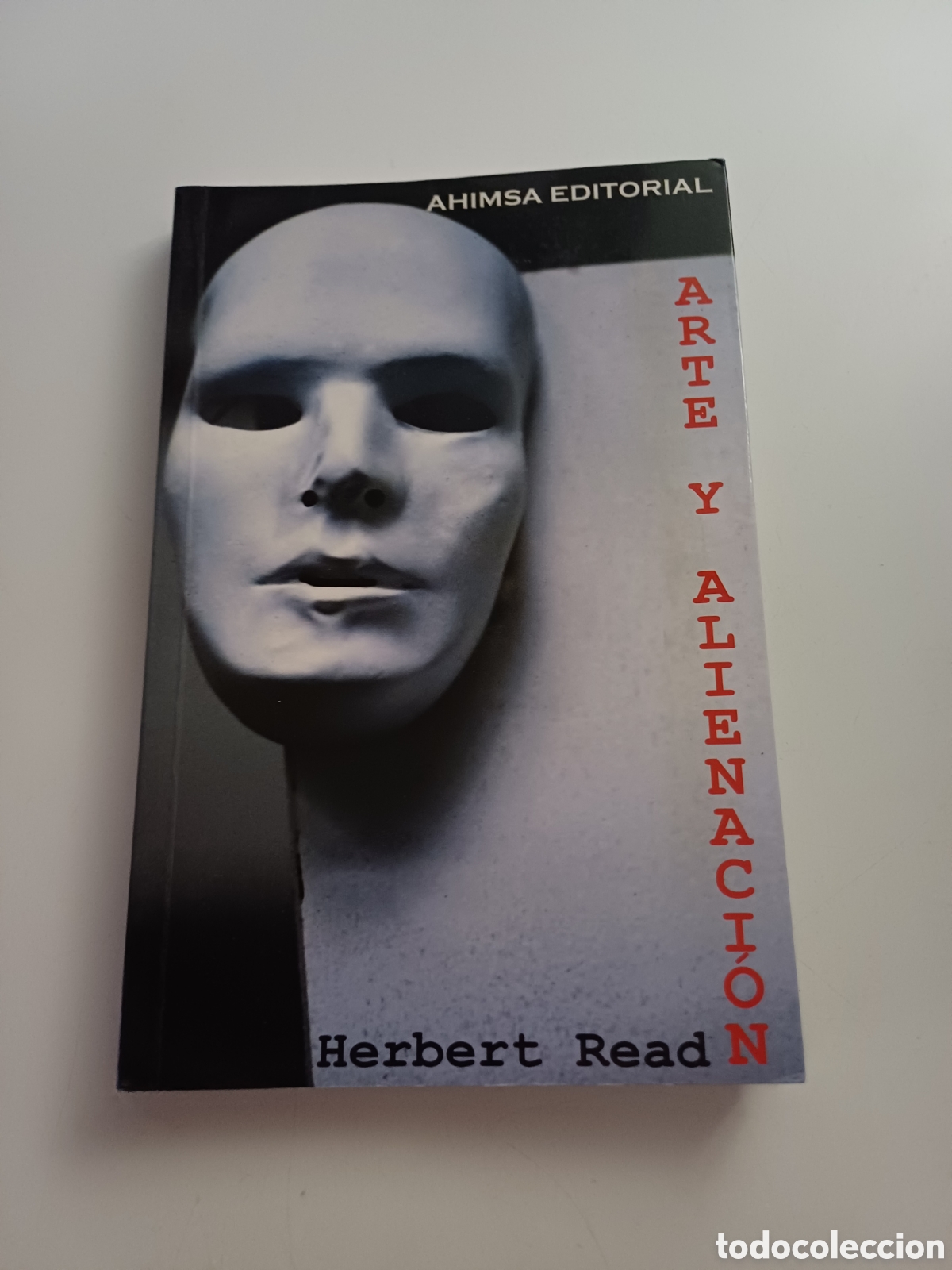 Libros de segunda mano: Arte y alienaci&oacute;n Herbert Read 2000 ensayo - Foto 1