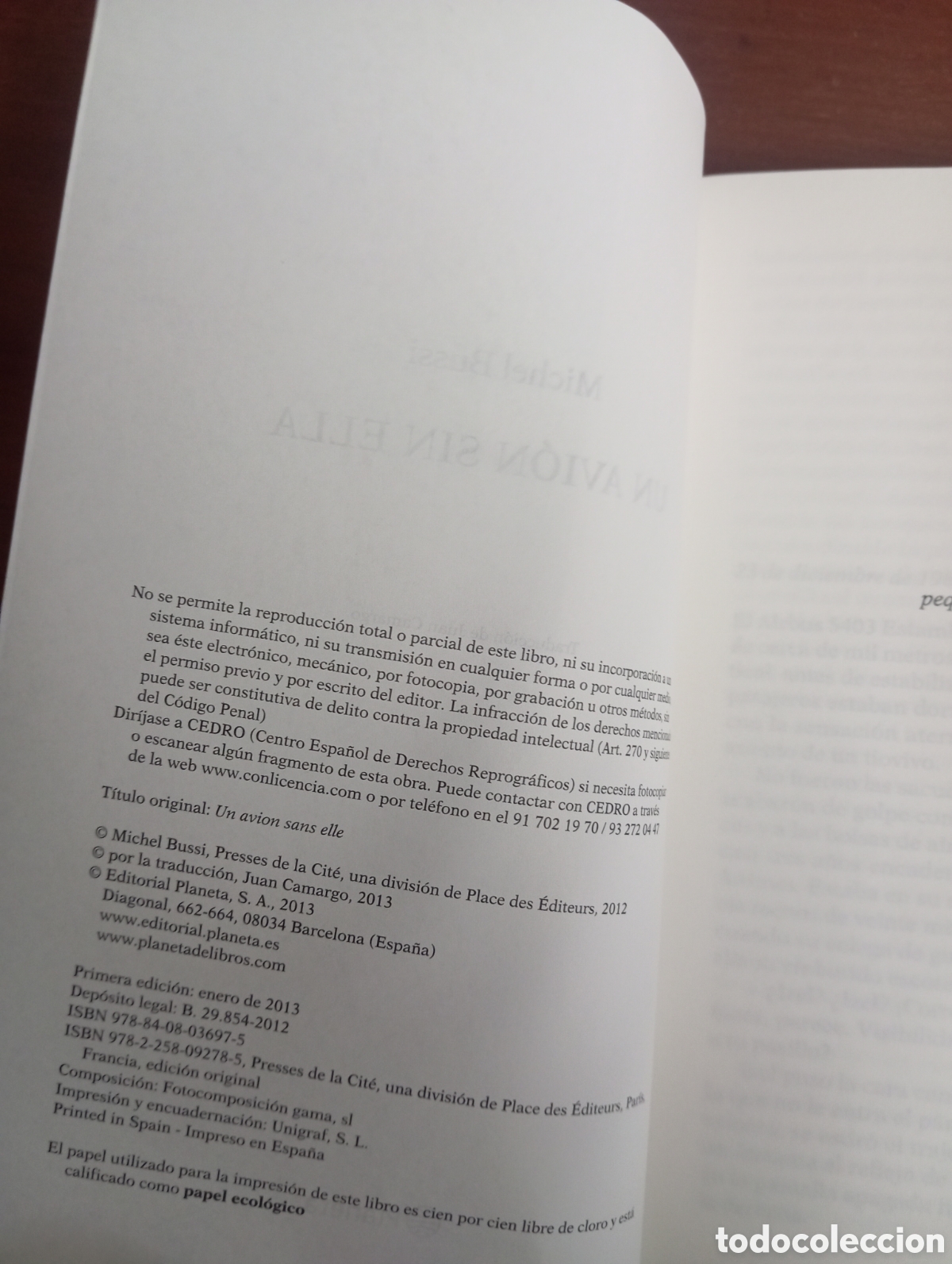 Libros de segunda mano: Un avi&oacute;n sin ella. Michel Bussi - Foto 3