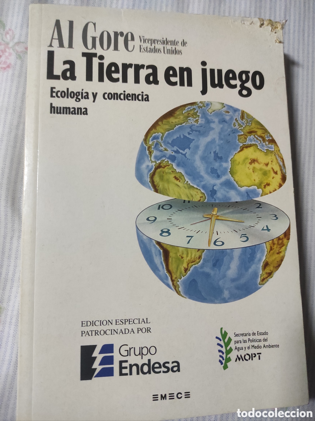 Libros de segunda mano: La Tierra en juego, Al Gore (PEDIDO M&Iacute;NIMO 5 &euro;) - Foto 1