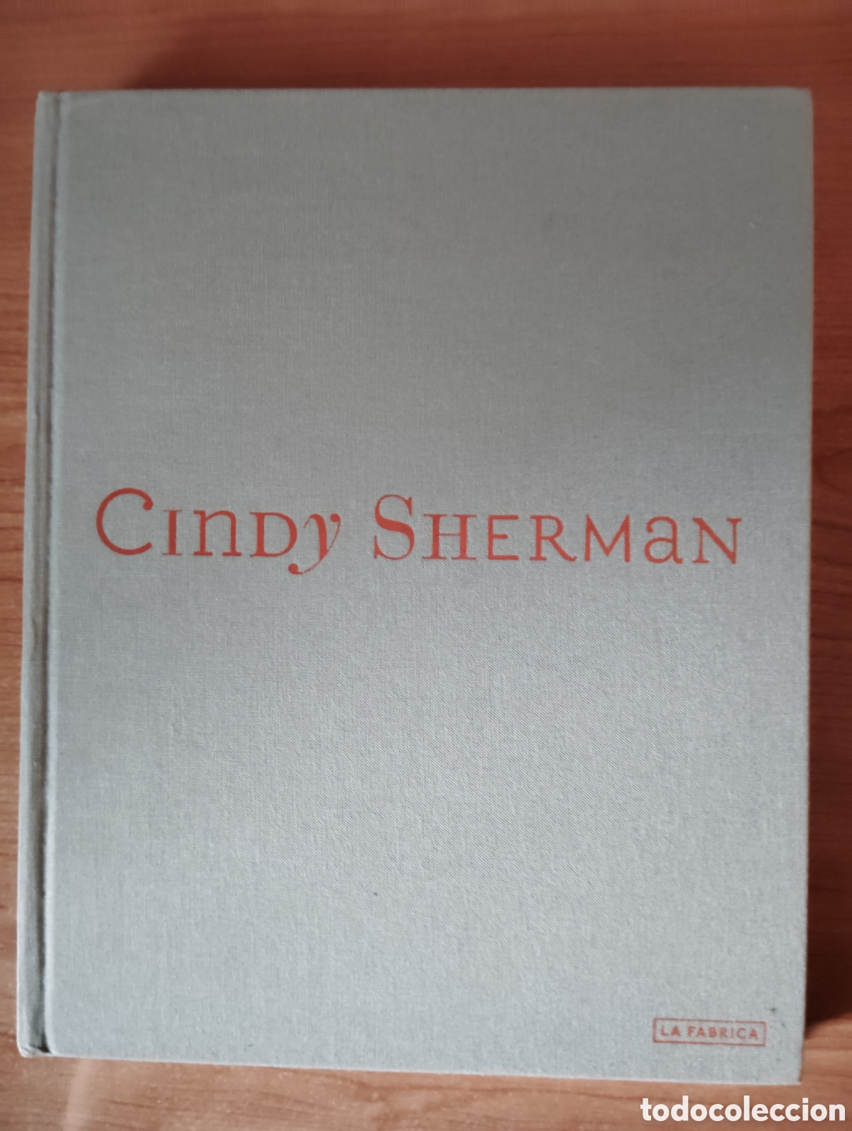 Libros de segunda mano: Cindy Sherman. La F&aacute;brica Editorial - Foto 1