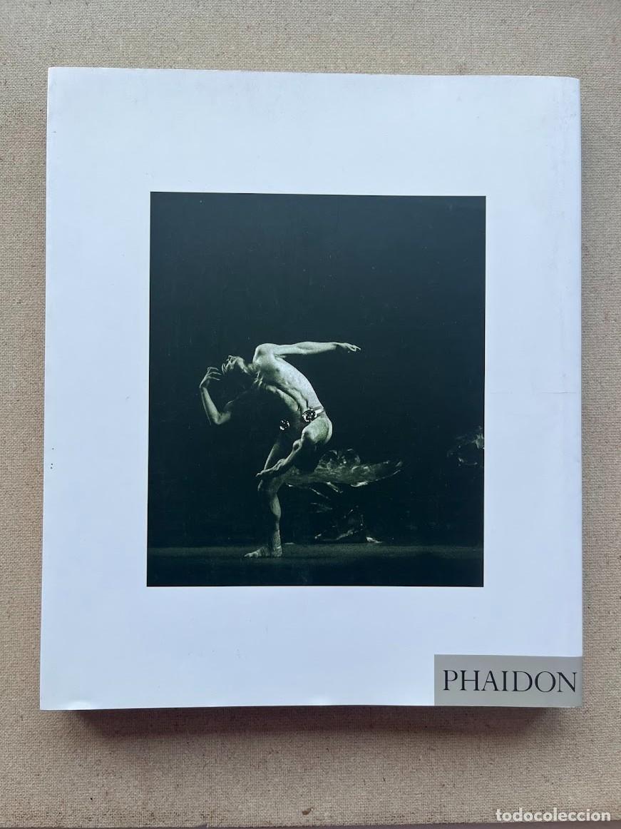 Libros de segunda mano: Nureyev / EN INGLES / Fotograf&iacute;as / Phaidon / - Foto 2