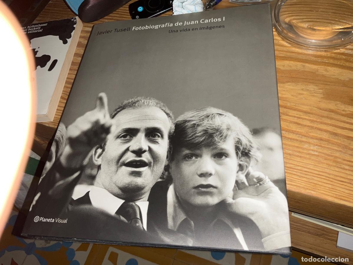 Libros de segunda mano: Fotobiograf&iacute;a de Juan Carlos I. Javier Tusell - Foto 1