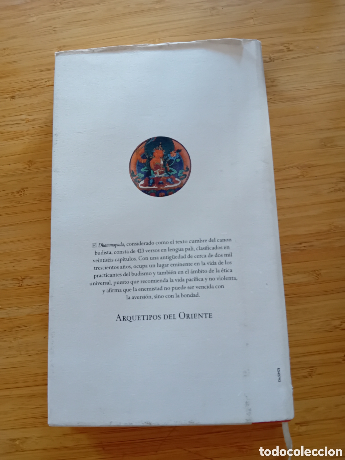 Libros de segunda mano: (biling&uuml;e) Dhammapada - Versi&oacute;n e introducci&oacute;n de Juan Mascar&oacute; (Mondadori 2010) - Foto 2